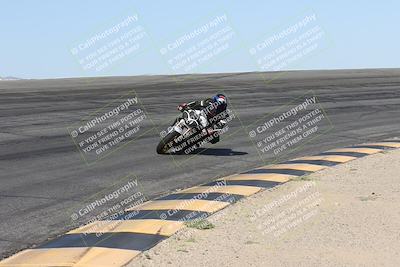 media/May-25-2025-TrackXperience (Sun) [[393a69de75]]/Level 2/Session 2 (Bowl)/
